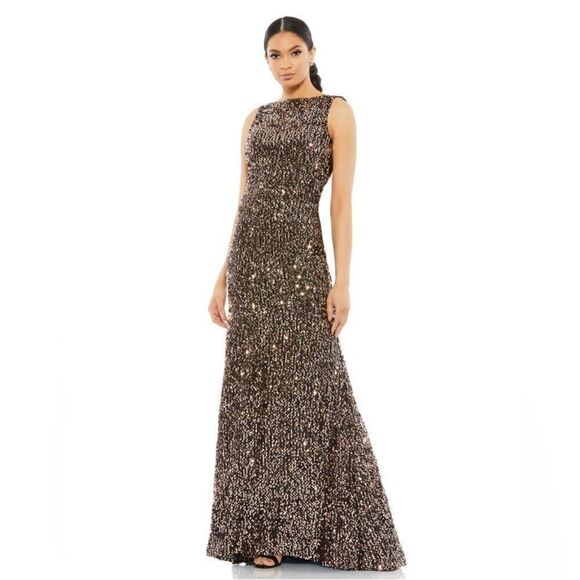 Mac Duggal NWT COWL BACK BOAT NECK SEQUINED EVENING GOWN in Bronze Size 8 - Picture 3 of 10